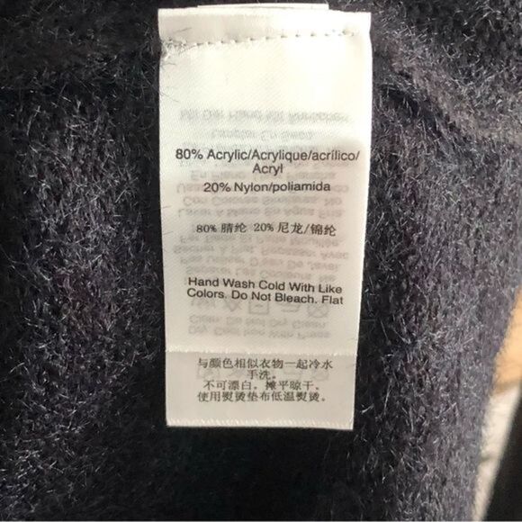 Dkny NWT Size Large Grey/Black Knit Sweater - Picture 6 of 6